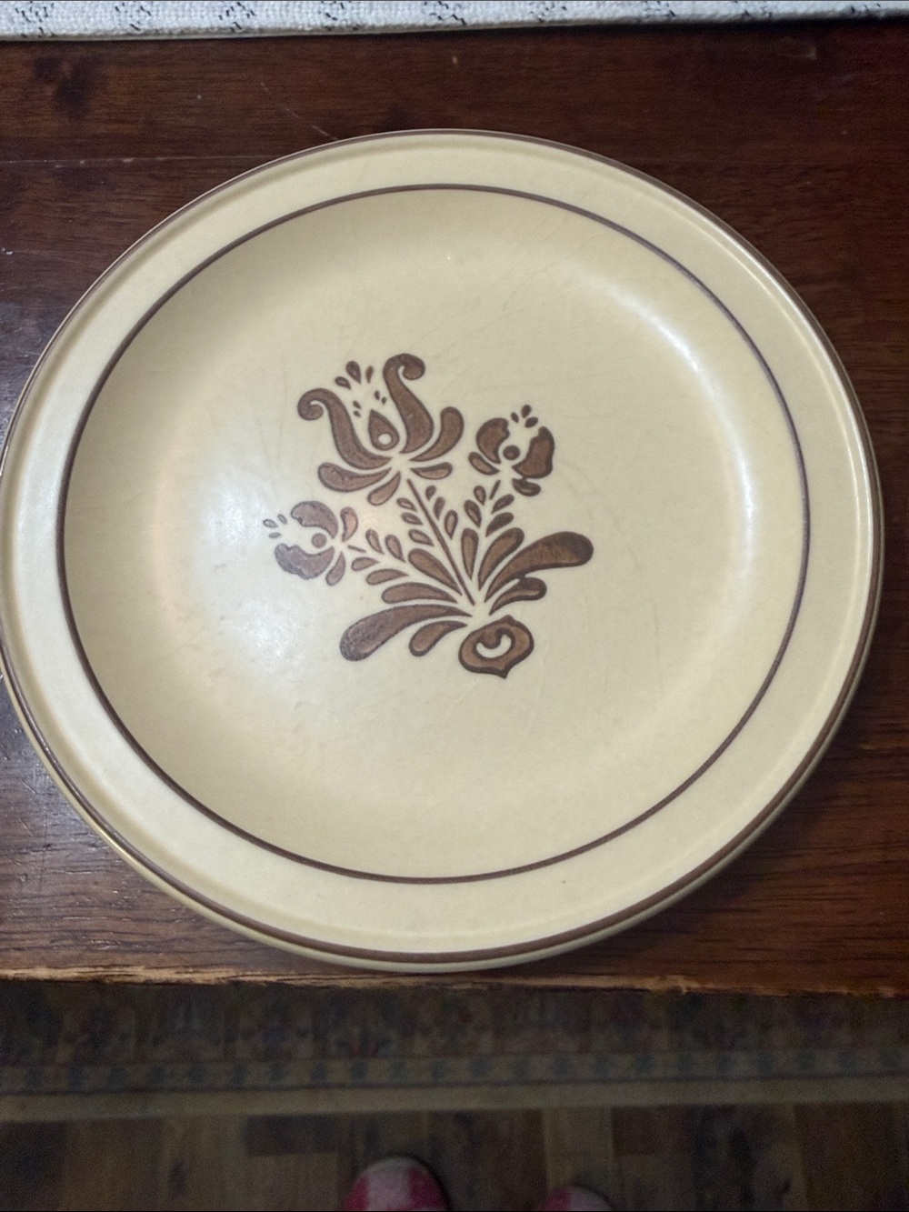 Pfaltzgraff Cream and Brown Floral Stoneware bread plate great wall p peace, or